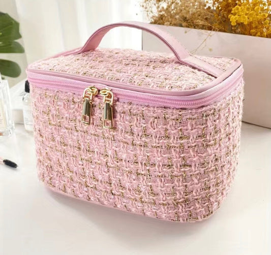 Makeup bag